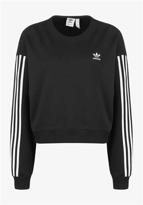 adidas zwarte kleding.